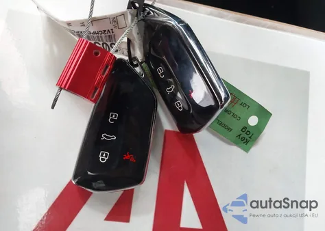 2023 Volkswagen Id.4 Pro from USA, damaged, VIN 1V2CMPE8XPC030722